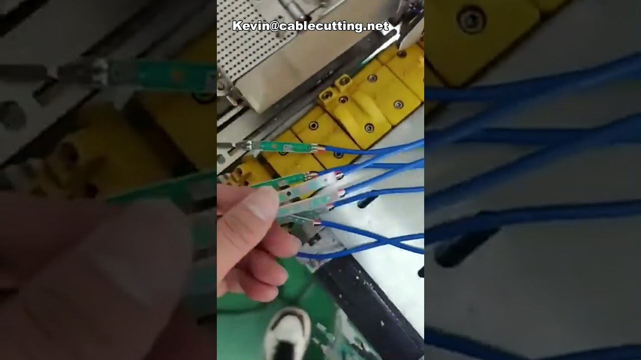 Automatisk lödningsstation för LED- och USB Micro Type-C-komponenter