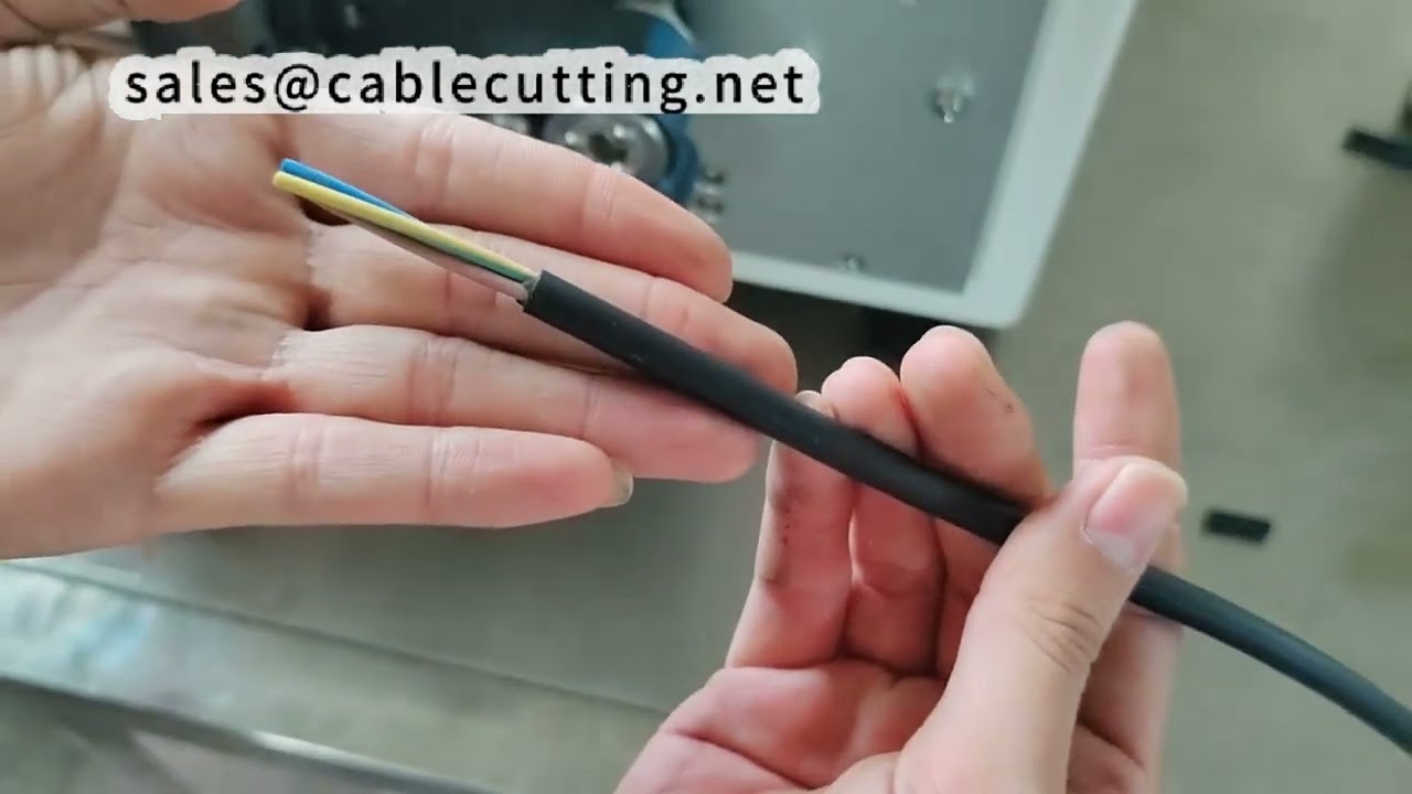 Wire Cutting and InnerOuter Stripping Machine Long Strips 330mm 35mm, 2mm Core