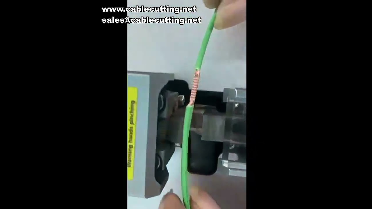 Ultrasonic welding machine, wire harness welding machine, multi strand wire harness butt welding equ